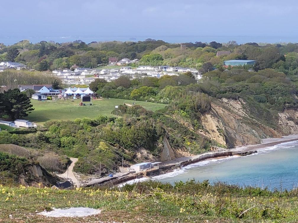 "Trinity" At Whitecliff Bay Isle Of Wight- Yarborough View 4 Hotell Bembridge Eksteriør bilde